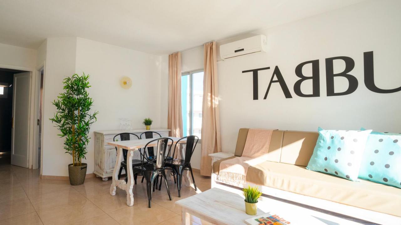 Tabbu Ibiza Apartments Playa d'en Bossa Exterior foto