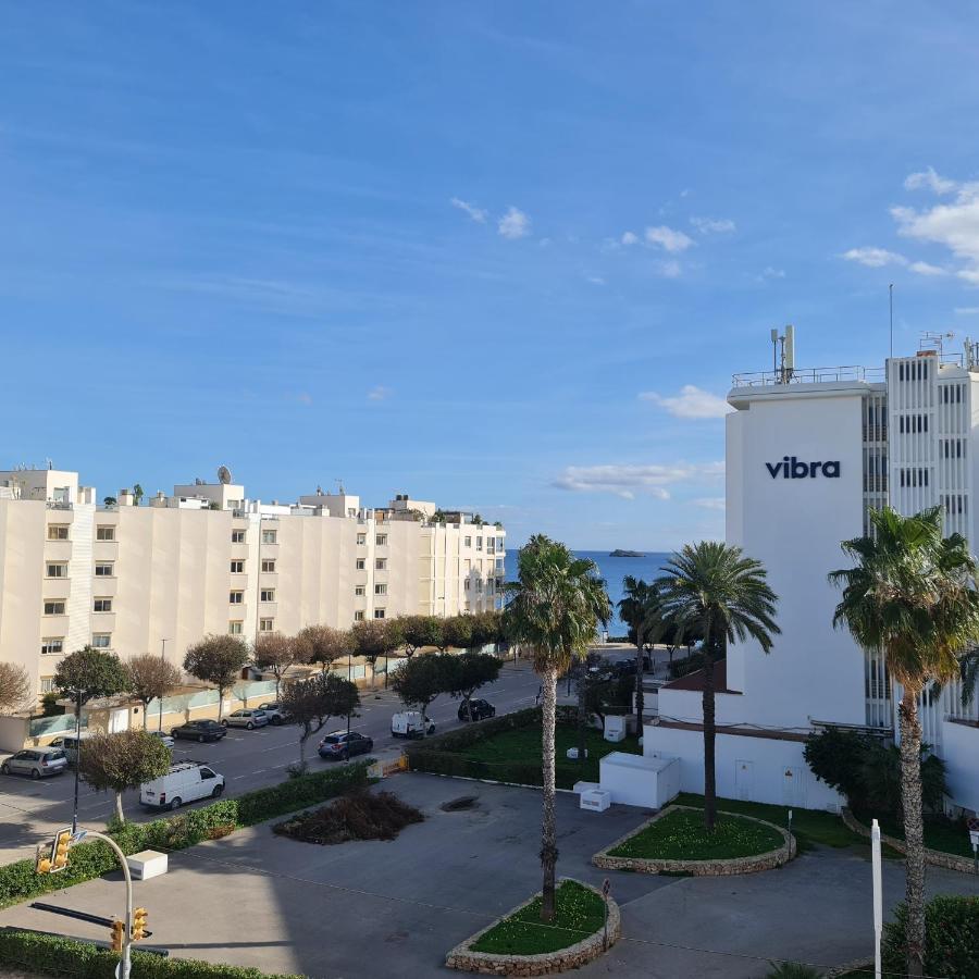 Tabbu Ibiza Apartments Playa d'en Bossa Exterior foto